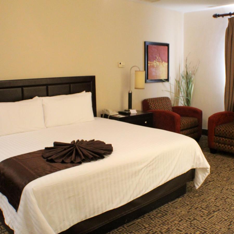 Wyndham Garden Torreon Tecnologico Hotel Luaran gambar