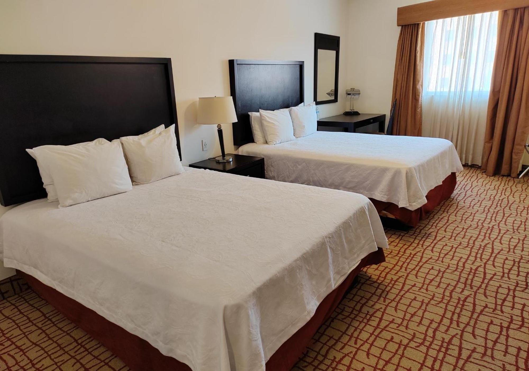 Wyndham Garden Torreon Tecnologico Hotel Luaran gambar