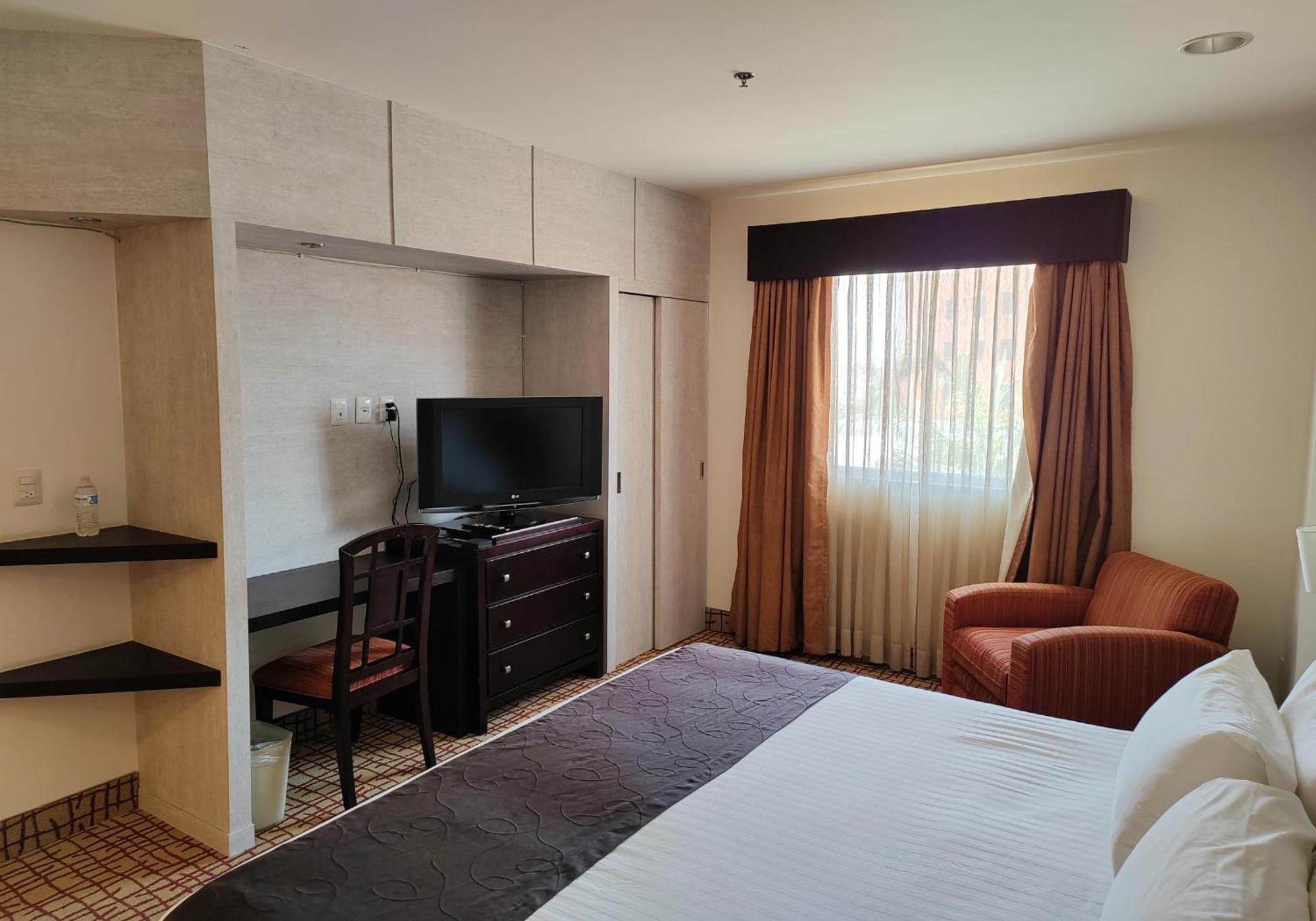 Wyndham Garden Torreon Tecnologico Hotel Luaran gambar