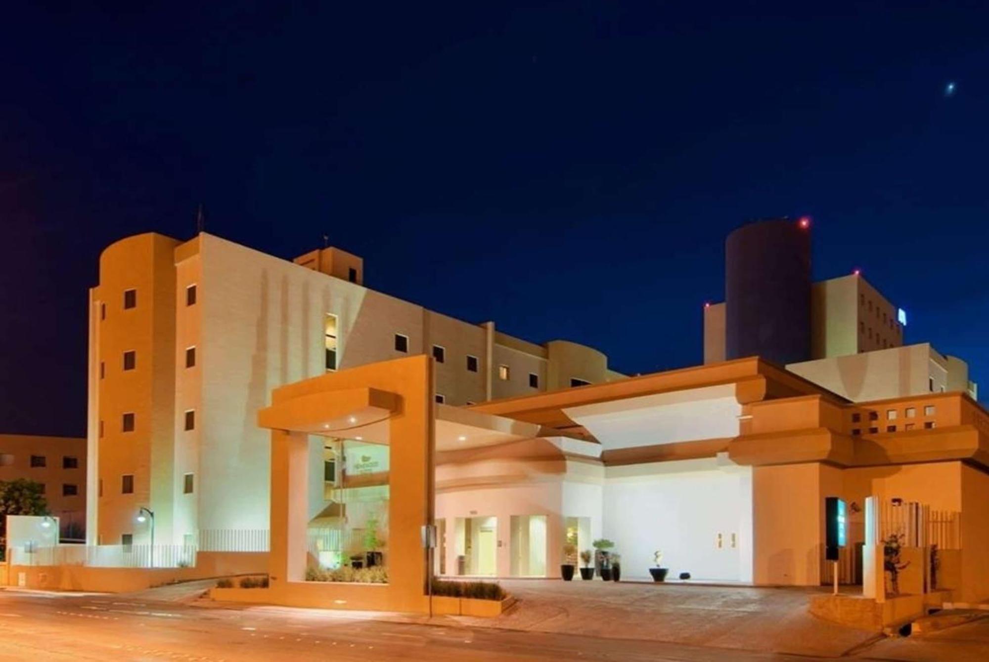 Wyndham Garden Torreon Tecnologico Hotel Luaran gambar