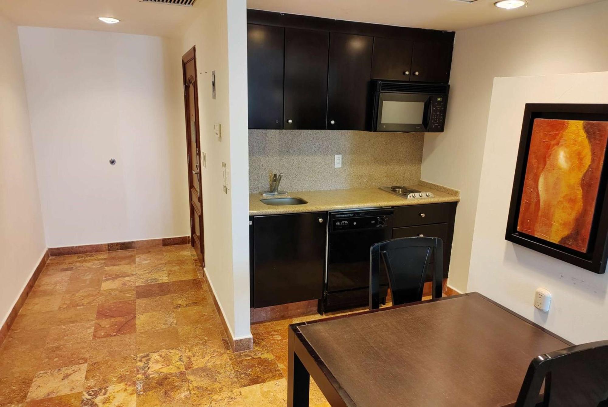 Wyndham Garden Torreon Tecnologico Hotel Luaran gambar