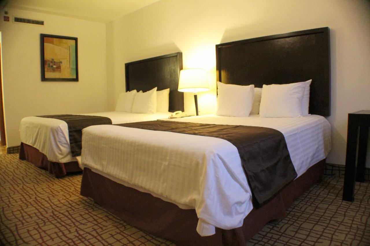 Wyndham Garden Torreon Tecnologico Hotel Luaran gambar