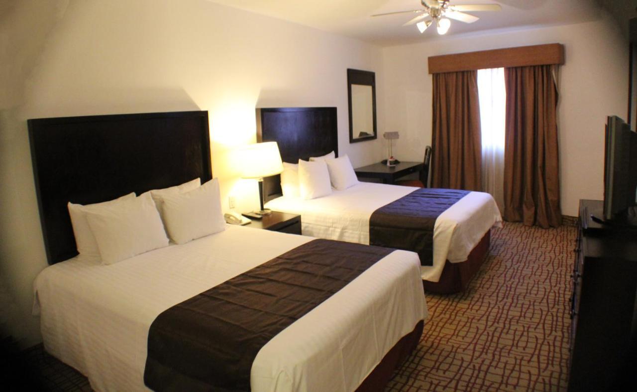Wyndham Garden Torreon Tecnologico Hotel Luaran gambar